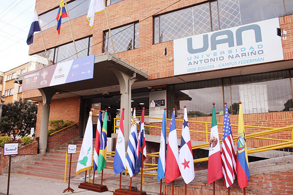 Exitosa realización de la RELME38 en la UAN