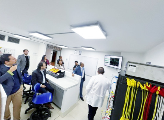 El programa de Ingeniería Electrónica sede Bogotá de la UAN recibe visita del Consejo Nacional de Acreditación (CNA)
