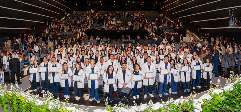 Facultad de Medicina de la UAN celebró la Ceremonia de Batas Blancas 2026-1