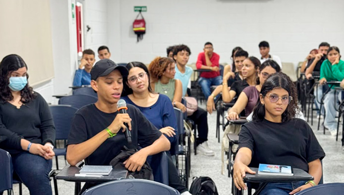 La UAN acerca la Inteligencia Artificial a jóvenes del Atlántico