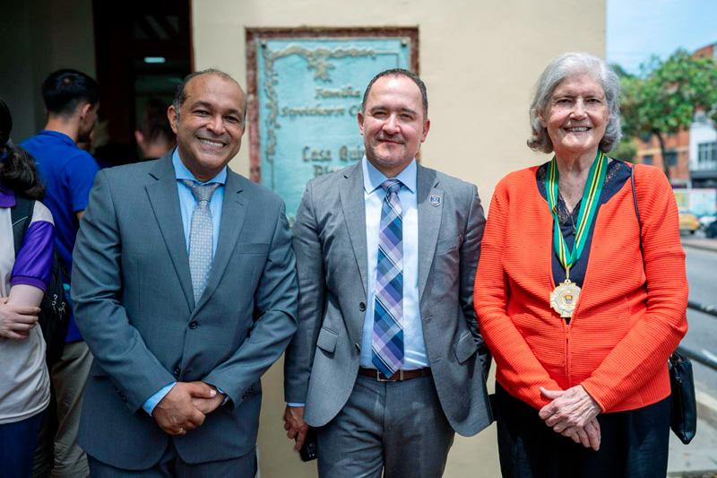 Universidad Antonio Nariño recibe diversos reconocimientos en el departamento de Santander por sus 50 años de excelencia