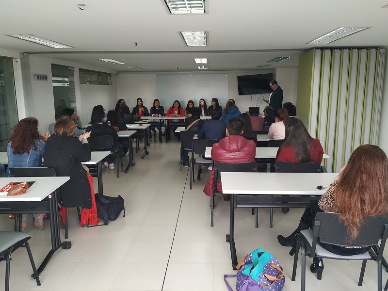 Coloquio y conversatorioTerapiasPsicosociales